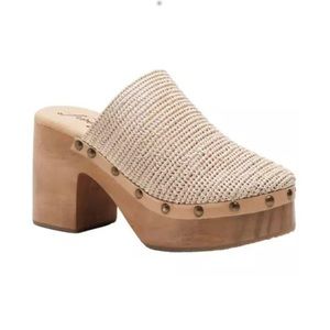 Free People Claudia Crochet Clogs Natural Mule Shoes Raffia Wicker W/Studs